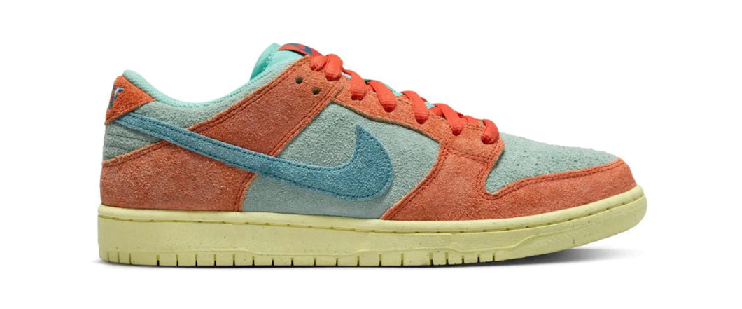 Nike Sb Dunk Low “Orange Emerald Rose”